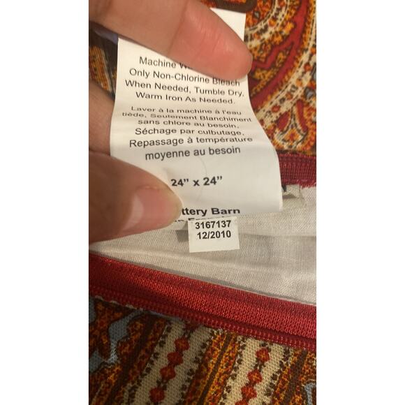 Pottery Barn Carrie pillow shams x2 paisley classic standard regency classic - Picture 6 of 8